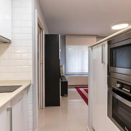 Апартаменты Apartamento En Centro De Bilbao, Deusto