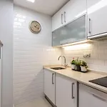 Daire Apartamento En Centro De Bilbao, Deusto Bilbao